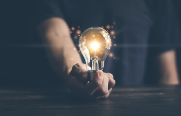 七年级上册历史资料（人教版）