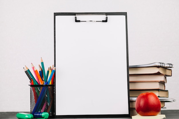 台湾灵异节目 专门讲灵异事件的综艺节目听着让人发麻